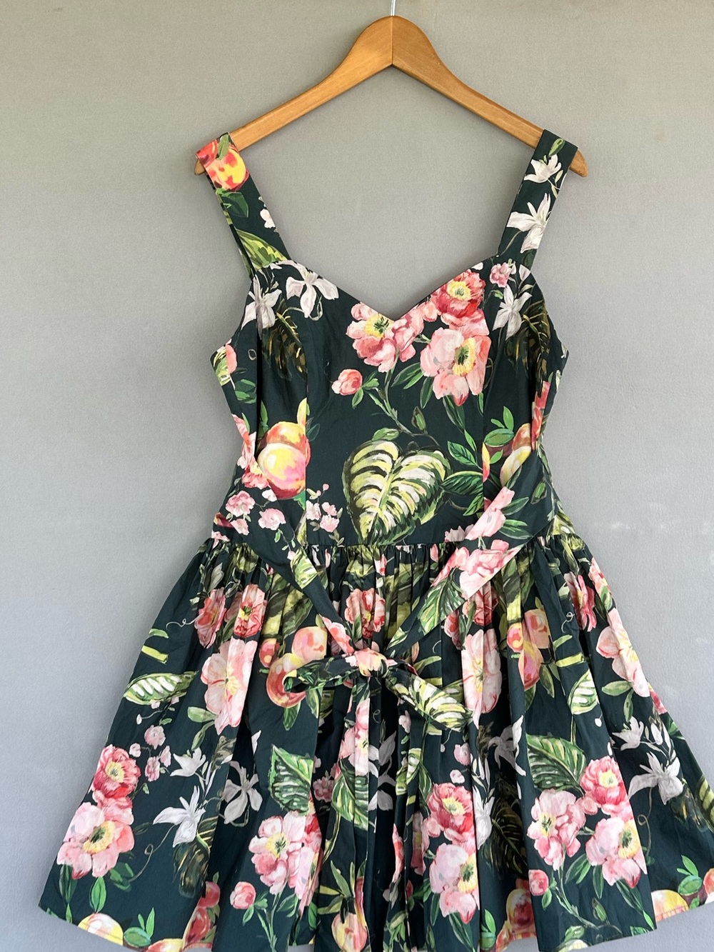 🎉5 for $45🎉 H&M dress floral print size M - Picture 3 of 11
